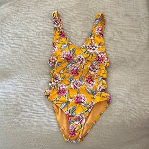 Bathing suit